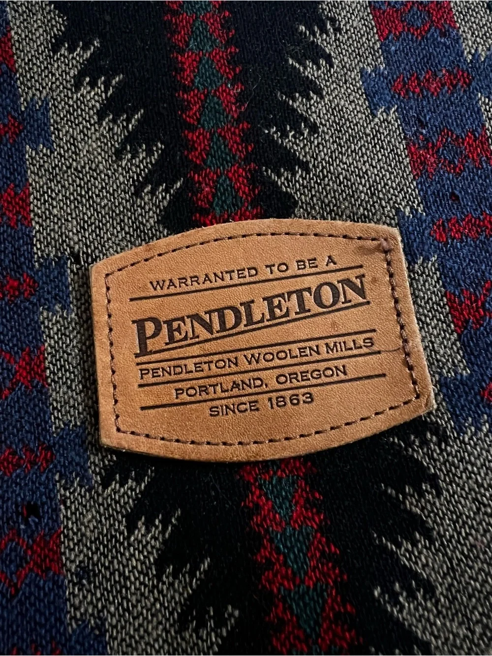 Vintage Pendleton Multicolor Navajo-Style Messenger Bag with Leather Accent